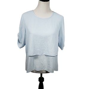 Calvin Klein Women's size Medium Light Blue Pullover Top - Gently Used